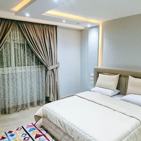 Luxury Vip Apartment Кайро Екстериор снимка