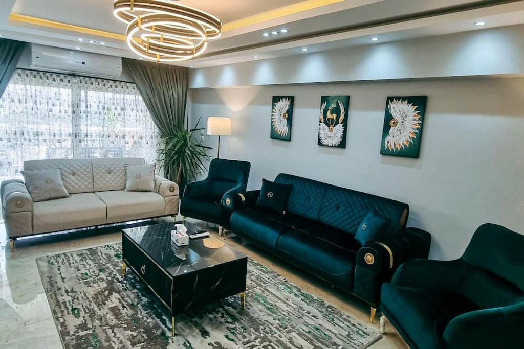 Luxury Vip Apartment Кайро Екстериор снимка