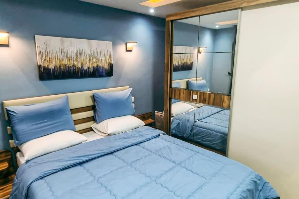 Luxury Vip Apartment Кайро Екстериор снимка