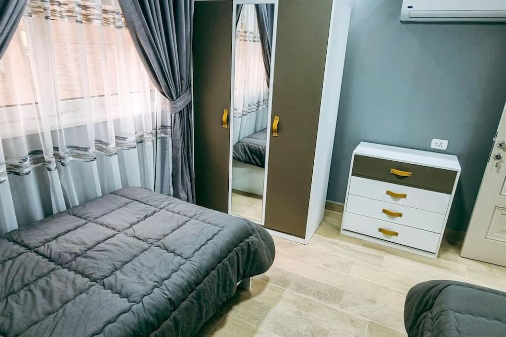 Luxury Vip Apartment Кайро Екстериор снимка